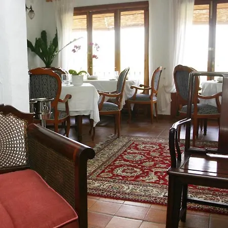Hotel Al Zaraq 3*