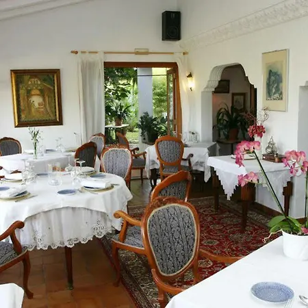 Hotel Al Zaraq 3*