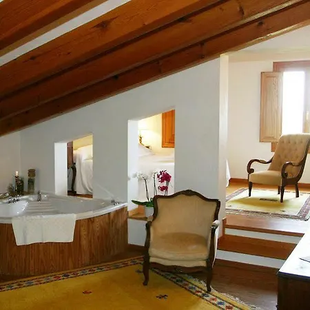 Hotel Al Zaraq 3*