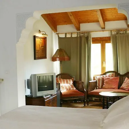 Al Zaraq Hotel 3*